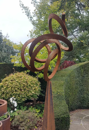 Sculptuur in cortenstaal